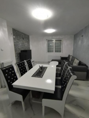 Minor Apartments